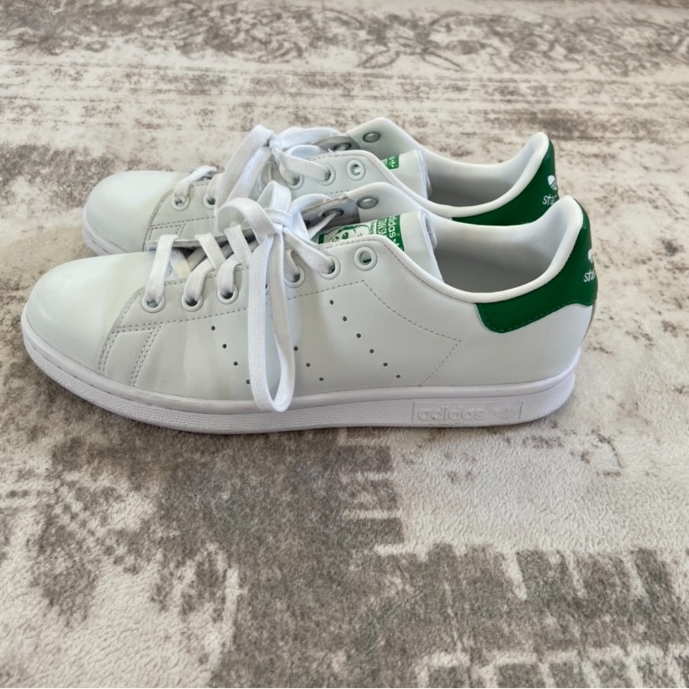 Adidas White and Green Stan Smith Endorsed Sneakers Sz 8.5 - Picture 4 of 10